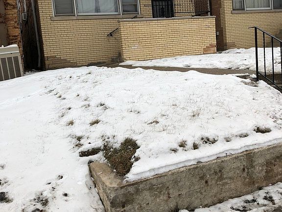 3rd image of 7936 S Kedzie Ave