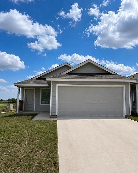 3303 Hilts Trl