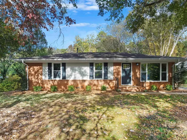 3115 Edsel Pl, Charlotte, NC 28205