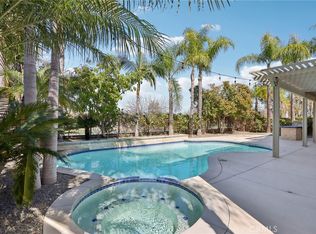 1041 Stanislaus Dr, Corona, CA 92881