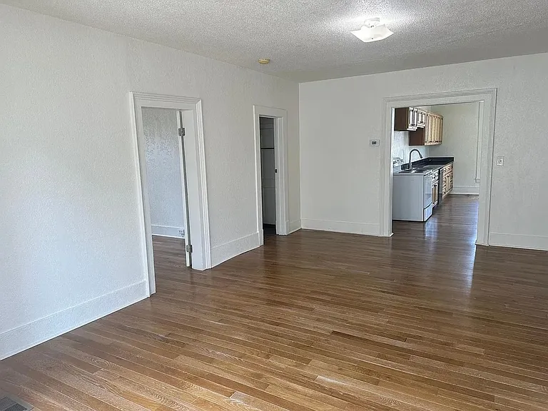 404 S Marion St — Photo 49