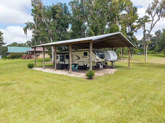 3rd image of 3279 NE Cherry Lake Cir