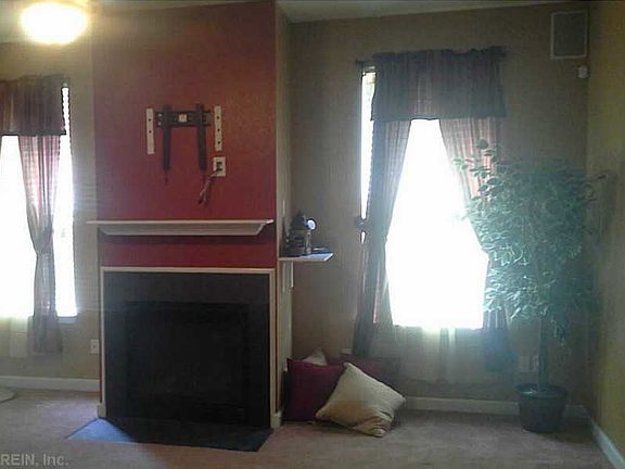 4th image of 509 Normandy St