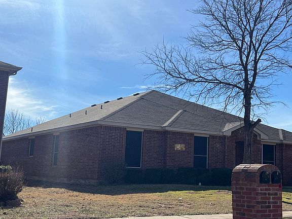 3rd image of 1266 Long Branch Dr