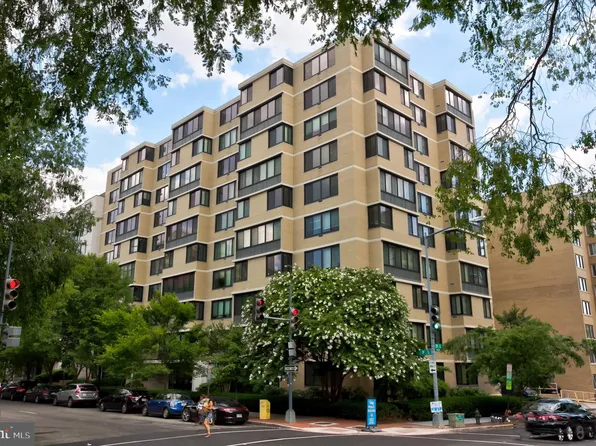 2030 F St NW APT 305, Washington, DC 20006