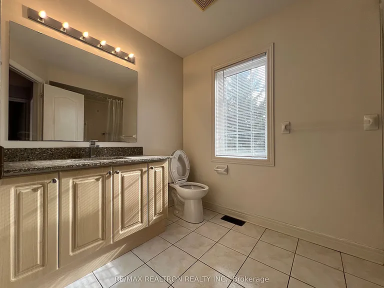 53 Shadow Falls Dr — Photo 14