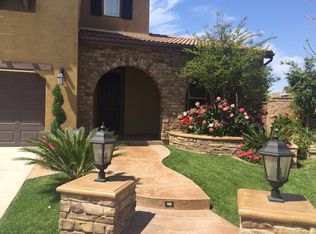 6725 Fleuve Cir, Corona, CA 92880