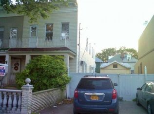 2056 W 6th St, Brooklyn, NY 11223
