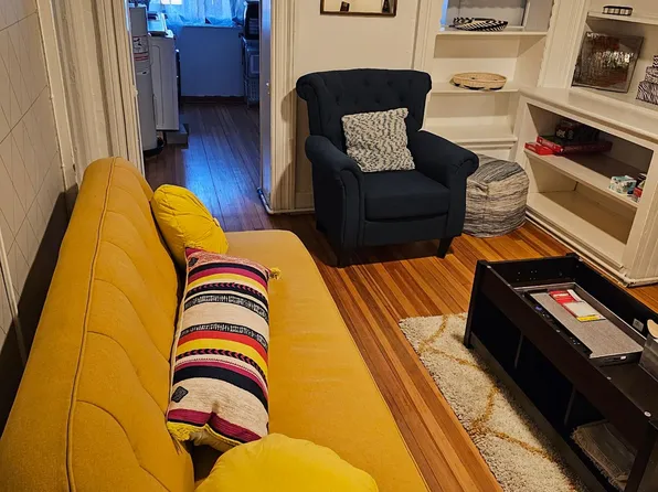 (undisclosed Address), Albany, NY 12202