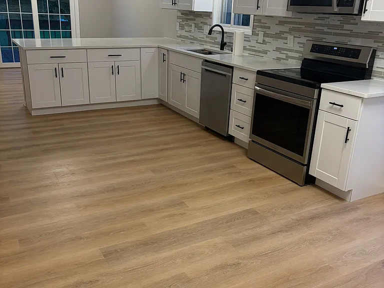 11910 N Forest Dr — Photo 8