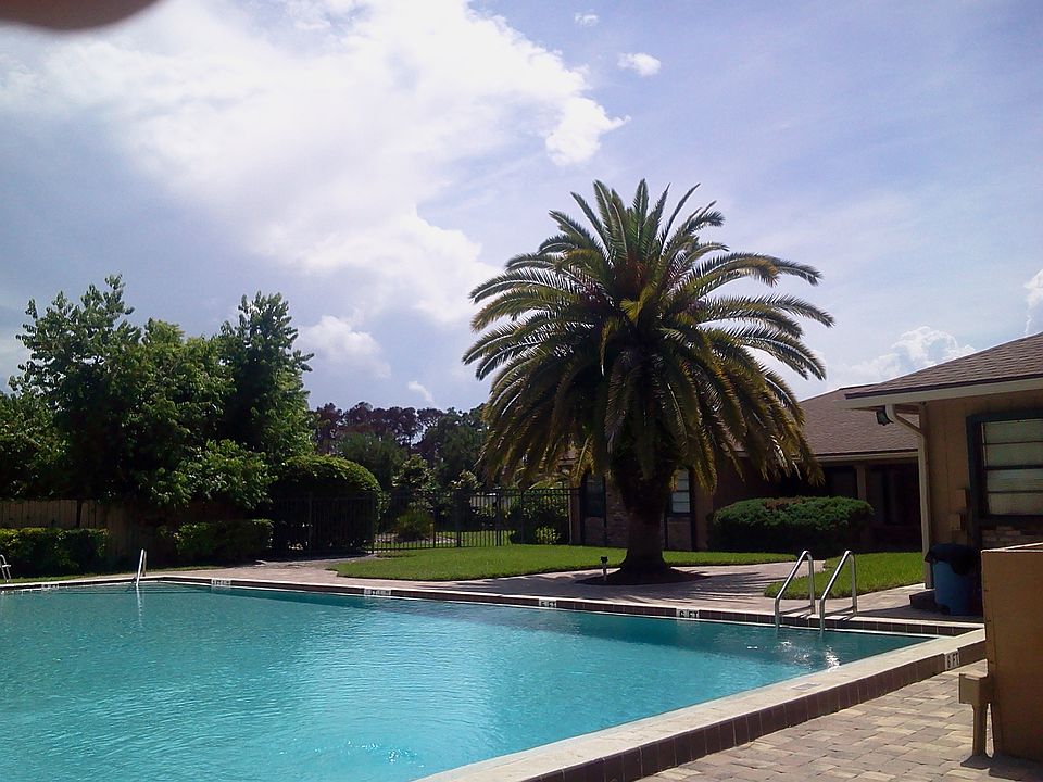1st image of 1127 Southwinds Dr