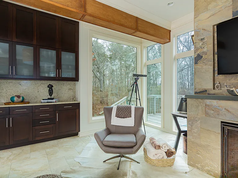 18 Spring Pond Ln — Photo 14
