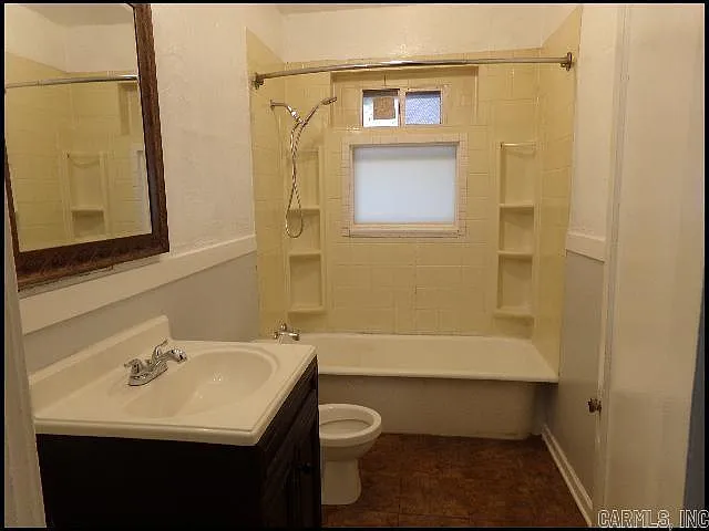 1024 Park Dr — Photo 11