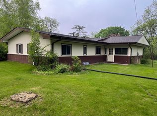 W334N6978 Stone Bank Rd, Oconomowoc, WI 53066