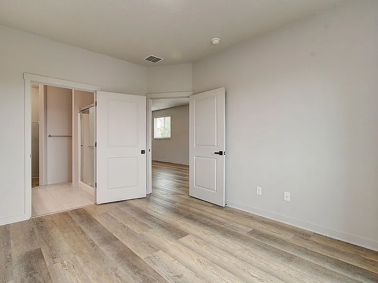 13000 NE 24th Cir — Photo 23