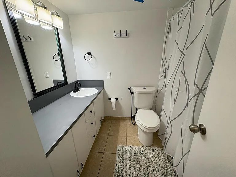 1801 S Treasure Dr #312A — Photo 5