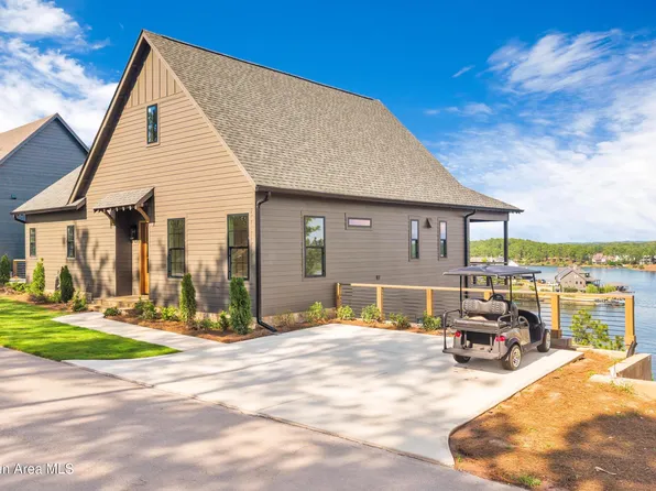 195 Long Leaf Pl, Dadeville, AL 36853
