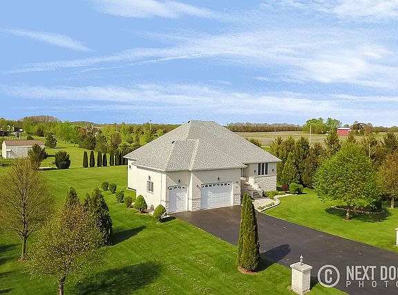 4th image of 26723 S Oak River Dr