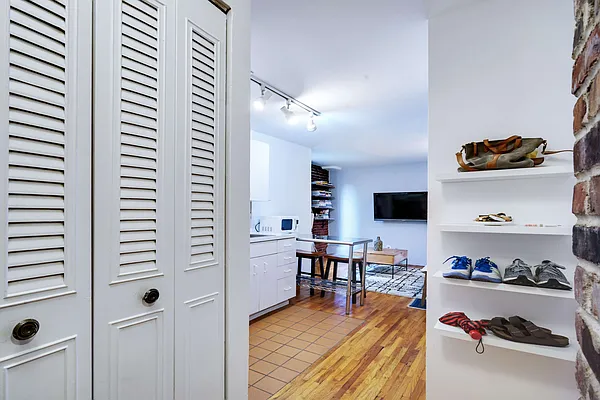 Sold by Owner | media 11