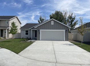 456 S Bobby Way, Kuna, ID 83634