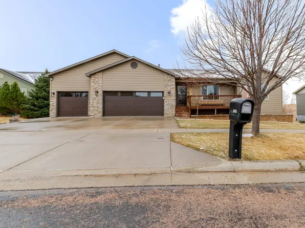 6324 Cog Hill Ln, Rapid City, SD 57702
