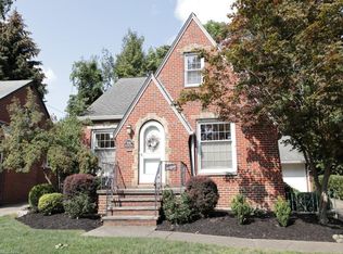 4098 Ridgeview Rd, Cleveland, OH 44144