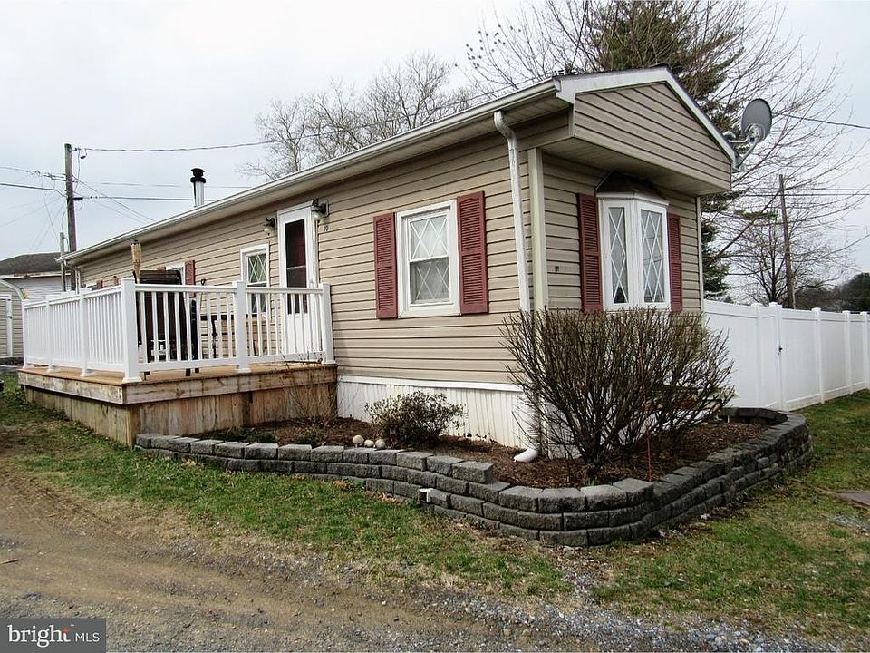 1st image of 2002 Jay St Lot 10