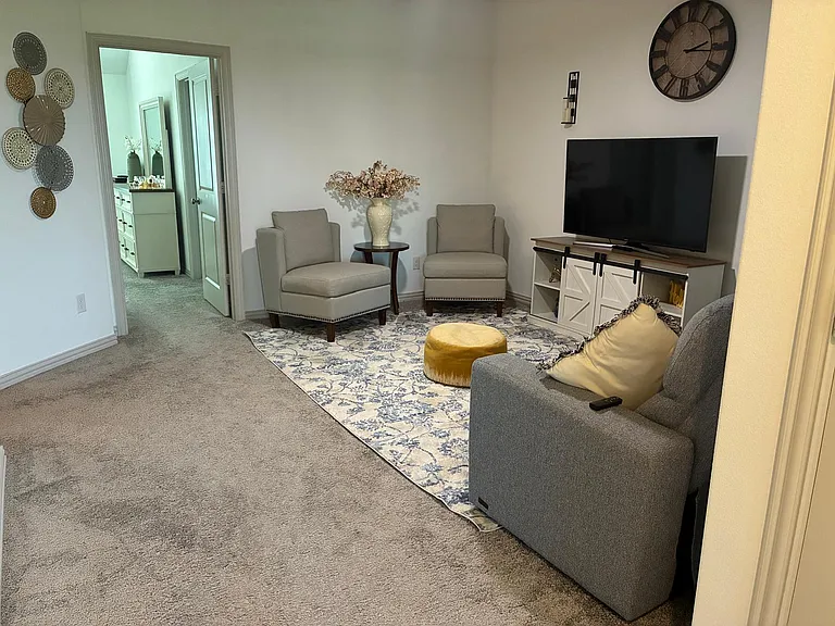 9025 Swallowtail St — Photo 35