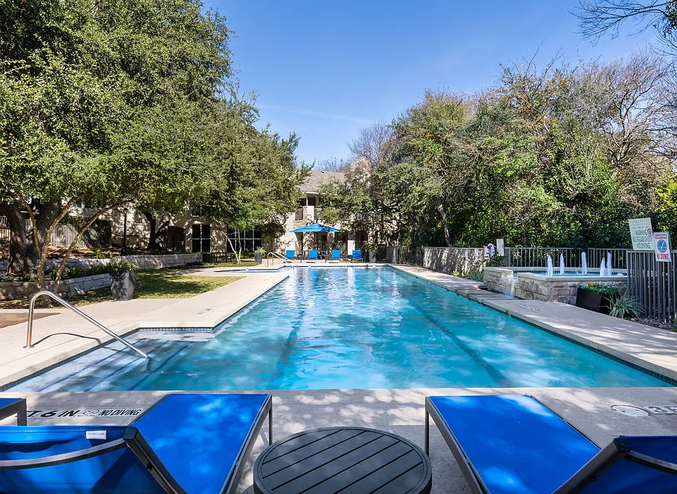 Somerset Townhomes apartments community photo