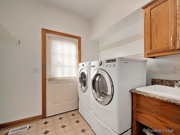 3rd image of 1350 Medinah Dr