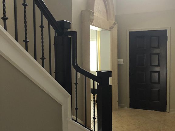 4th image of 507 Sunset Dr