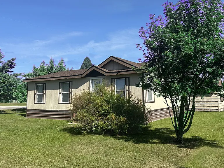 681 Scenic Dr — Photo 3