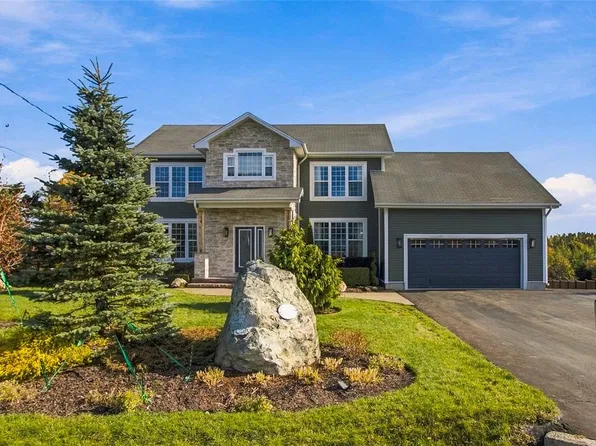 13 Cordelia Crescent, Torbay, NL A1K1M8