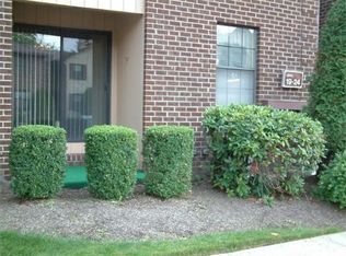 20C Foxhall #C, Middlesex, NJ 08846