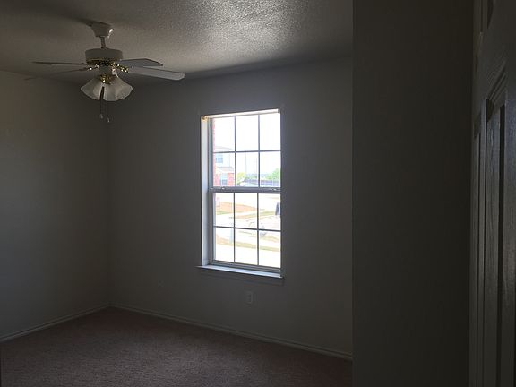 5th image of 2804 Kerrville Ct APT A