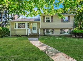 41 Brand Drive, Huntington, NY 11743