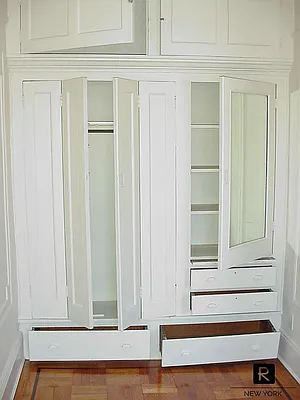 Rented by R New York | media 18