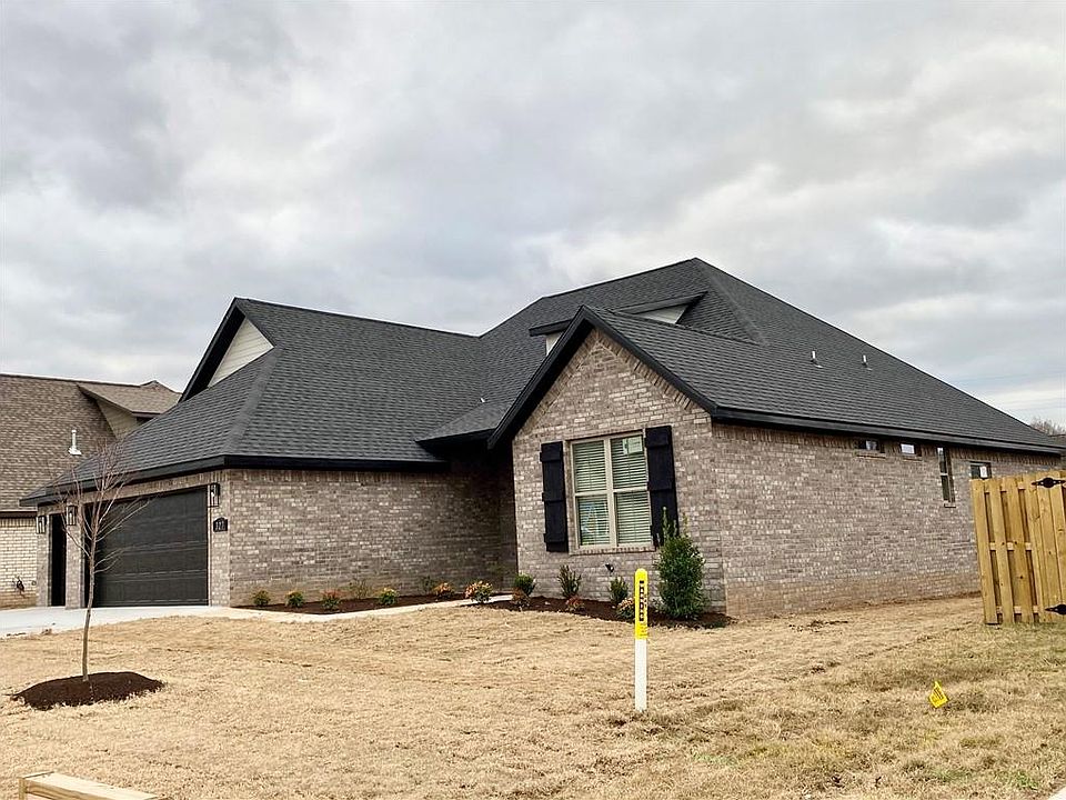 2nd image of 327 Waterfall Ln