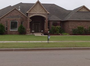 6101 Whispering Grove Dr, Oklahoma City, OK 73169
