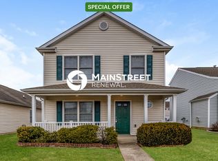 9620 River Trail Dr, Louisville, KY 40229
