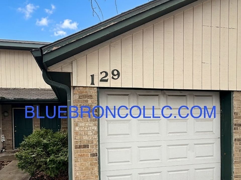 1st image of 129 SW Oxford Pl