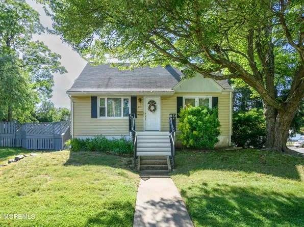 235 Concord Avenue, Leonardo, NJ 07737