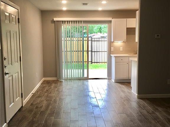 5th image of 10618 Golden Quail Dr