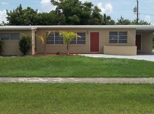 21138 Gladis Ave, Pt Charlotte, FL 33952