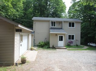 7455 McClellan Rd, Kaleva, MI 49645