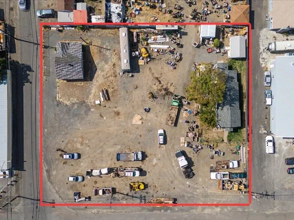 602 N 18th Ave, Yakima, WA 98902