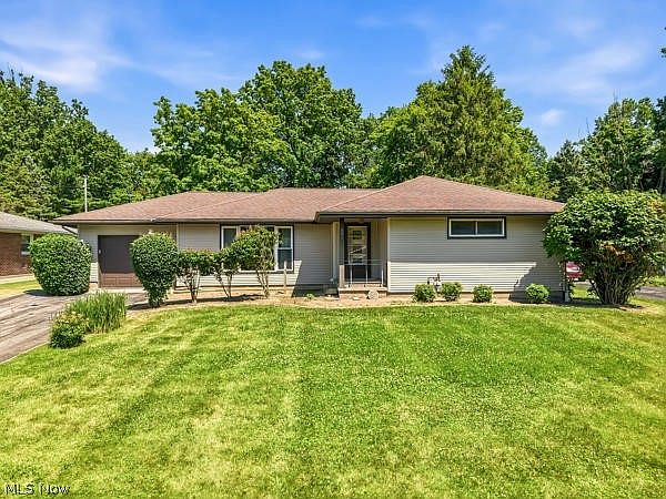 1st image of 2171 Garden Dr