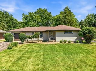 2171 Garden Dr, Wickliffe, OH 44092