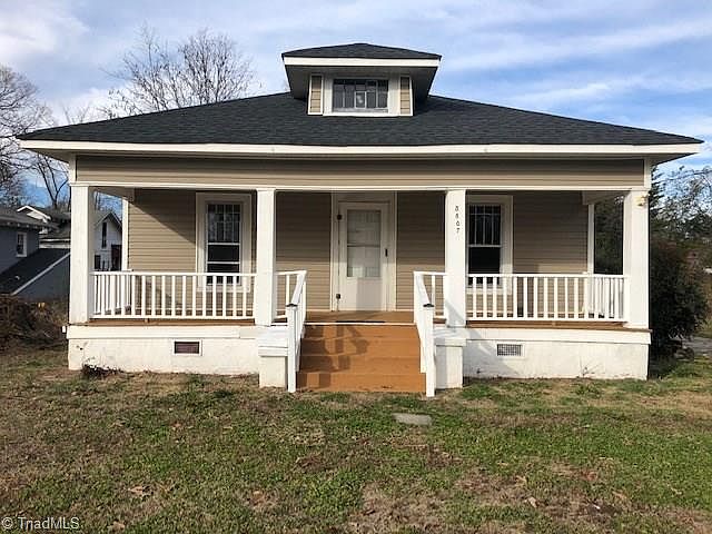1st image of 3807 Oak Grove Ave