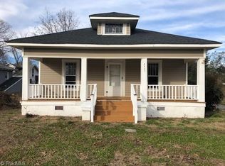 3807 Oak Grove Ave, Greensboro, NC 27405